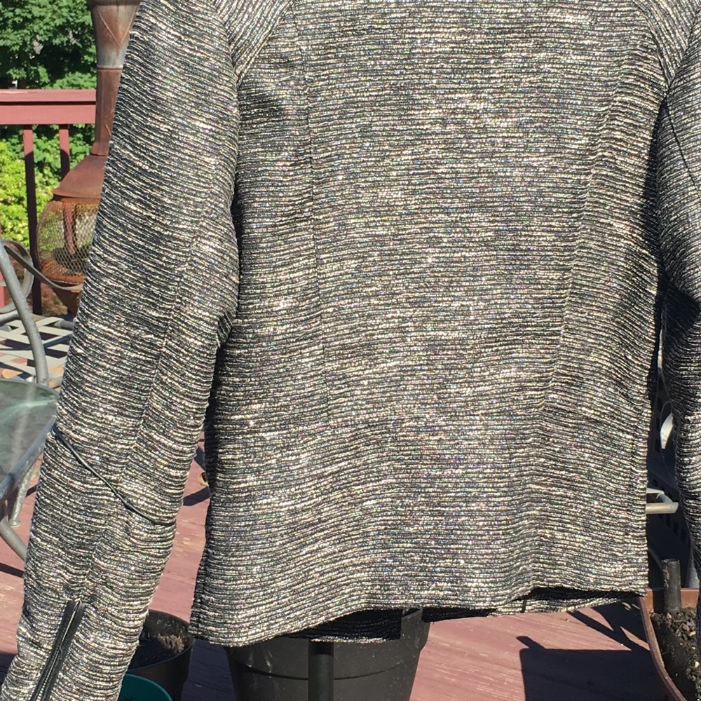 Jacket - Picture 6 of 7